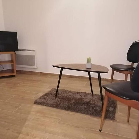 Superbe Logement Apartment Дранси Екстериор снимка