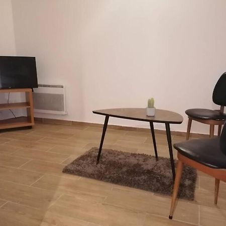 Superbe Logement Apartment Дранси Екстериор снимка