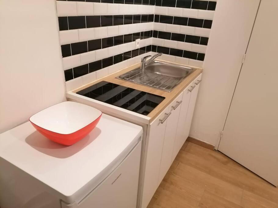 Superbe Logement Apartment Дранси Екстериор снимка
