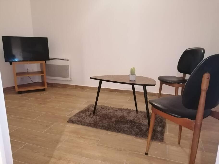 Superbe Logement Apartment Дранси Екстериор снимка